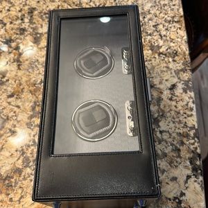 Double Watch Winder 2 directional, power indicator on and off !!!